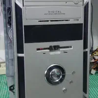 کامپیوتر کیس p41  رم 4 ویندوز 10پرو 64 بیتcpu قوی