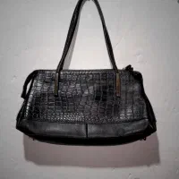 کیف زنانه.|کیف، کفش، کمربند|ساری, |دیوار