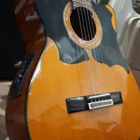 گیتار آریا ak80 پیکاپ دار