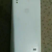 گوشی ۹۰۰تومن