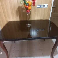 میز چهار نفره