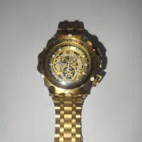 ساعت اینویکتا