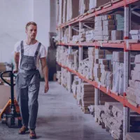 استخدام جوان فعال زیر 25سال برای انبار