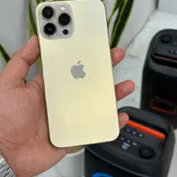 اپل iPhone 13 Pro Max با حافظهٔ ۱ ترابایت