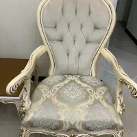 مبلمان ۷ نفره به همراه میز ناهار خوری ۸ نفره