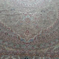 فرش دوازده متری بسیار تمیز و نو
