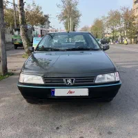 پژو ۴۰۵ لای کاغذ