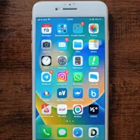 آیفون 8plus
