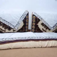 ۶ عدد پشتی ، ۲ کناره ، ۴ عدد بالشت ، نو