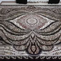 فرش ۱۲متری.تخت و کمد تکنفره.نیمکت .میز تی وی