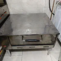 فر پیتزا بزرگ