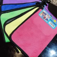 دستمال اشپزخونه وپودرزعفران اعلا