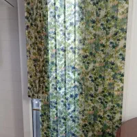 پرده آشپزخانه کاملا سالم و تمیز