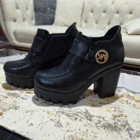 نیم بوت سایز ۳۸