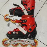 کفش اسکیت اورجینال|دوچرخه، اسکیت، اسکوتر|تهران, مینای شمالی (مخبر)|دیوار