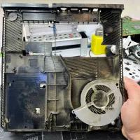 سرویس دور فن بالا کنسول ps4 تعمیر
