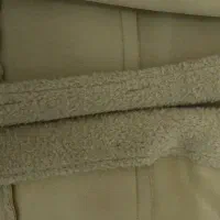 پالتو|لباس|یزدان شهر, |دیوار