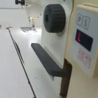 چرخ صنعتی راست دوز زوجی|چرخ خیاطی و ریسندگی|میبد, |دیوار