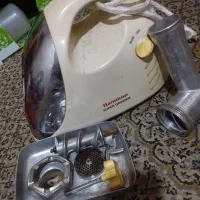چرخ گوشت به فروش می‌رسد