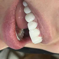 دعوت به همکاری با دندانپزشک دارای پروانه