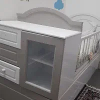تخت و کمد کودک و نوجوان درحد نو مناسب سیسمونی