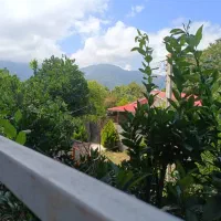 دربست دوخوابه.      محیط باغی...