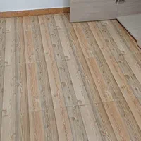 کاشی و سرامیک گلچین