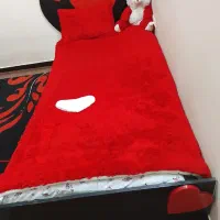 یک تخت یک نفره