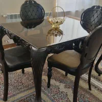 میز چهار نفره