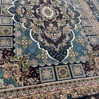 فرش سرمه ای ۱۲متری در حد نو