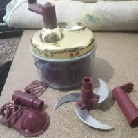 یک دستگاه مخلوط کن خورد کن دستی|خردکن، آسیاب، غذاساز|قم, زنبیل آباد|دیوار