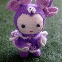 انواع عروسک و شال گردن و کلاه و... بافتنی