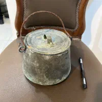 ظروف مسی|کلکسیون اشیاء عتیقه|رشت, گلسار|دیوار