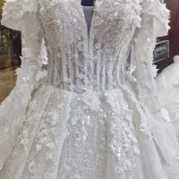 استخدام فروشنده خانم