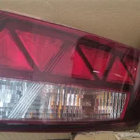 چراغ عقب تارا|قطعات یدکی و لوازم جانبی|اصفهان, کوی امیریه|دیوار