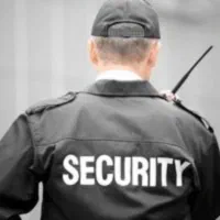 استخدام حراست شیفت شب با حقوق ۲۰ میلیون