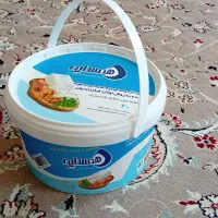 سطل خالی پنیر همسایه