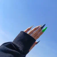 کاشت و ترمیم ناخن ژلیش ناخن|خدمات آرایشگری و زیبایی|پاکدشت, پاکدشت (مامازند)|دیوار