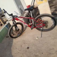 دوچرخه اوورلود درحد نوع همراه با لوازم اسپرت