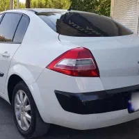 مگان اتومات ۲۰۰۰ مدل ۱۳۹۲|خودرو سواری و وانت|اصفهان, همت‌آباد|دیوار