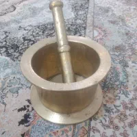 یک عدد هونگ در حد نو هستش برنج خالص ۴ تا پنج کیلو