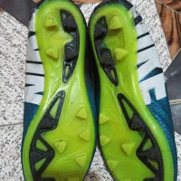 کفش ورزشی میخ دار سایز 40|کیف، کفش، کمربند|کلیبر, |دیوار