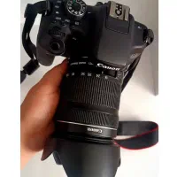 کنون 750d با لنز 18/135 فوق العاده تمیز مشابه نو
