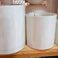 گلدان پلیمر به همراه زیرگلدانی