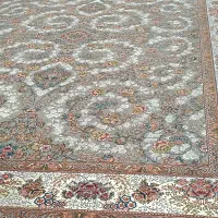 ۳تخته فرش ۹متری نگین مشهد ۱۰۰۰ شانه ۳۰۰۰نو نو