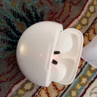 ایرپاد|صوتی و تصویری|دورود, |دیوار