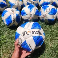 توپ فوتبال مولتن|تجهیزات ورزشی|تهران, باشگاه نفت|دیوار