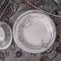 سرویس چینی 18 نفره|ظروف سرو و پذیرایی|سنندج, |دیوار