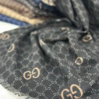 شال موهر ریشه‌پرزی طرح گوچی