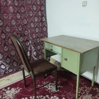 میز تحریر و میز کامپیوتر